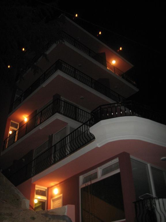 Villa Eros Apartments Struga Bagian luar foto